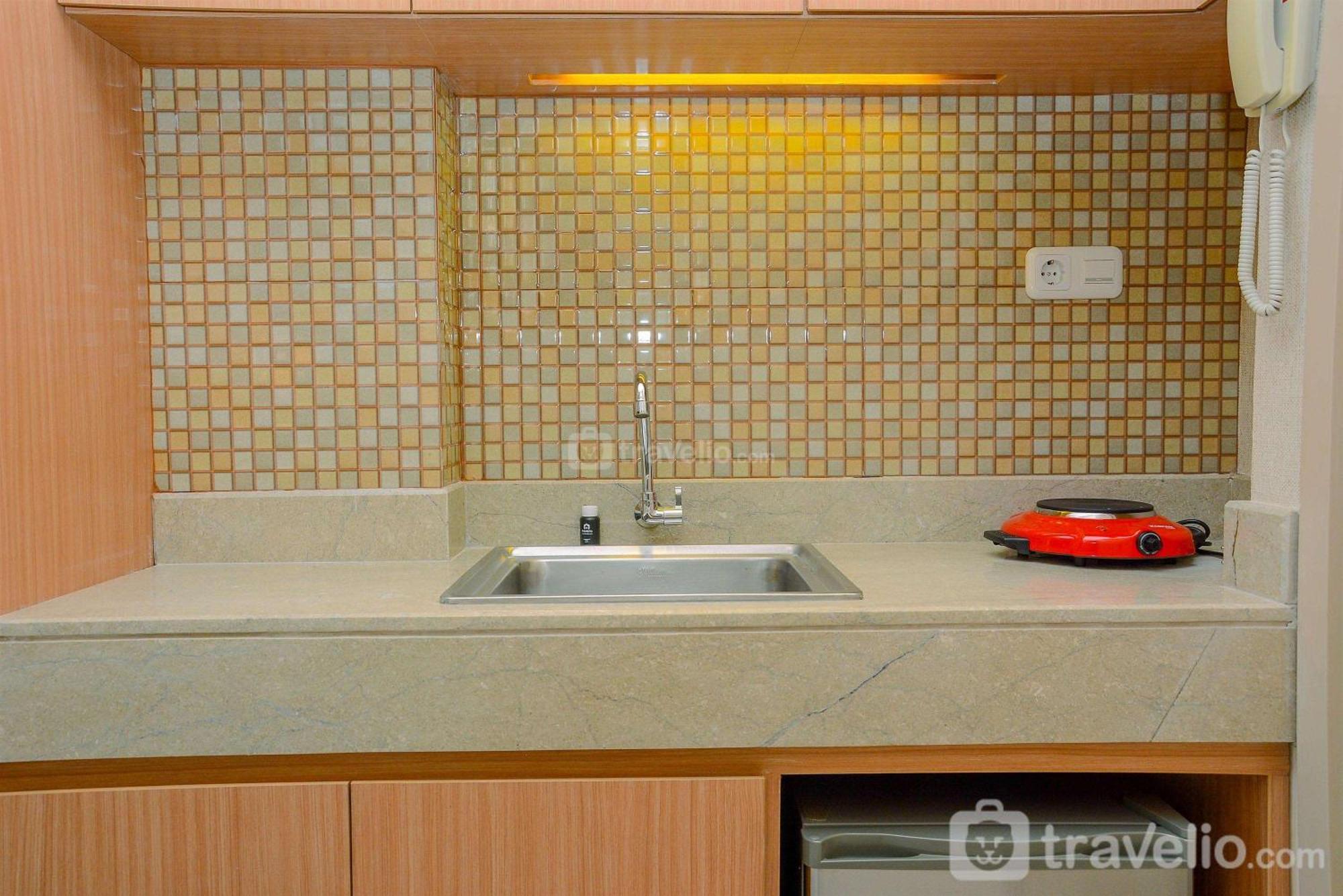 Comfy And Modern At Elpis By Travelio Apartment Jakarta