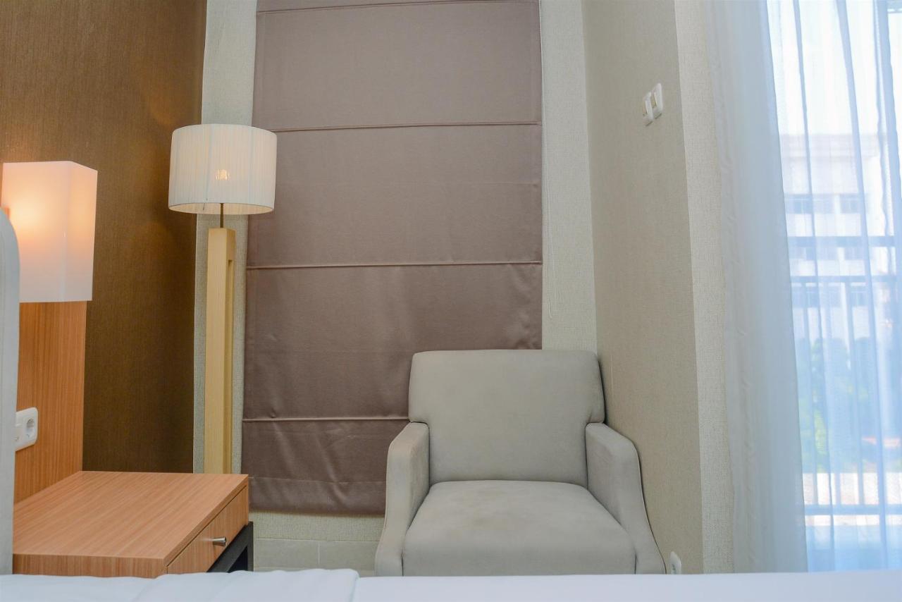 Apartment Comfy And Modern At Elpis By Travelio